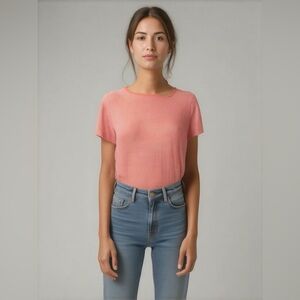 Old Navy shirt size small